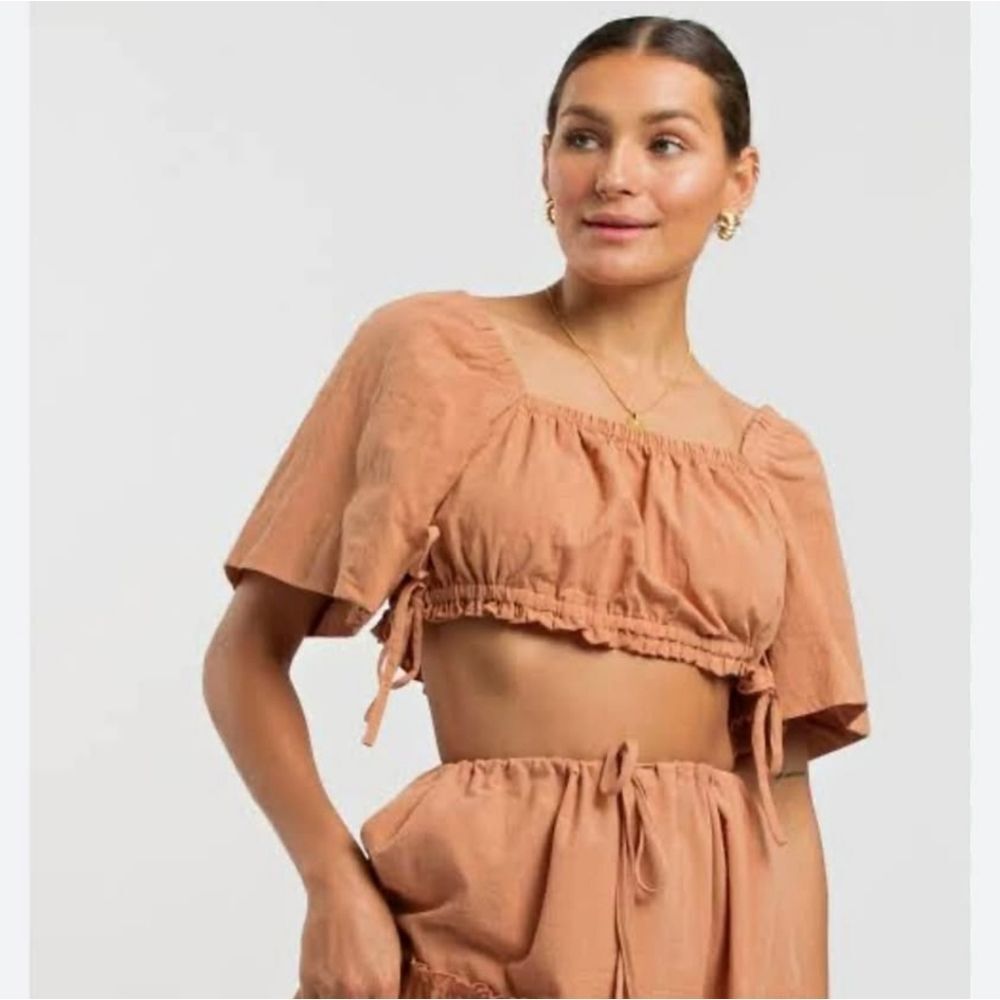 Lullaby Club Crop Top - Picture 2 of 5